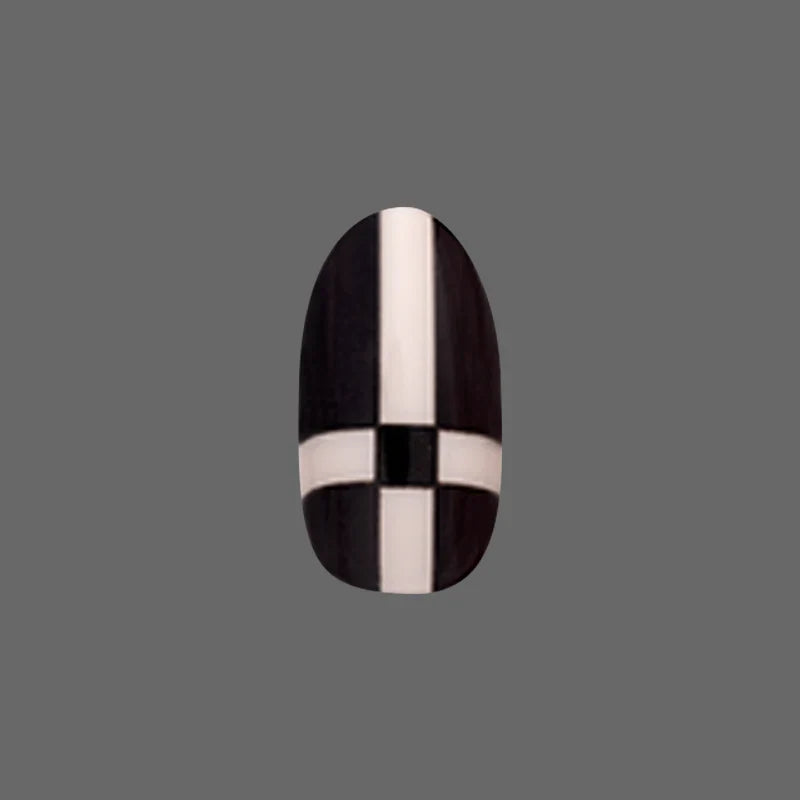Geometric Plaid | Medium | Oval - Tab Press-On